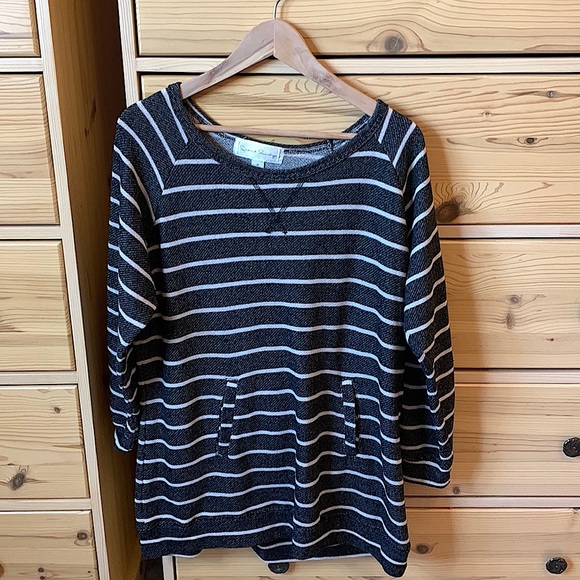 French Laundry Gray and White Striped Pullover Sweater Size Extra Large - Picture 1 of 5